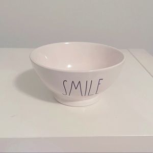 🥣 Rae Dunn Bowl - SMILE